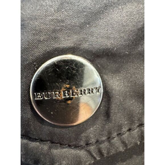 Burberry Quilted Goose Down Belted Puffer in Black Size S - Picture 7 of 12